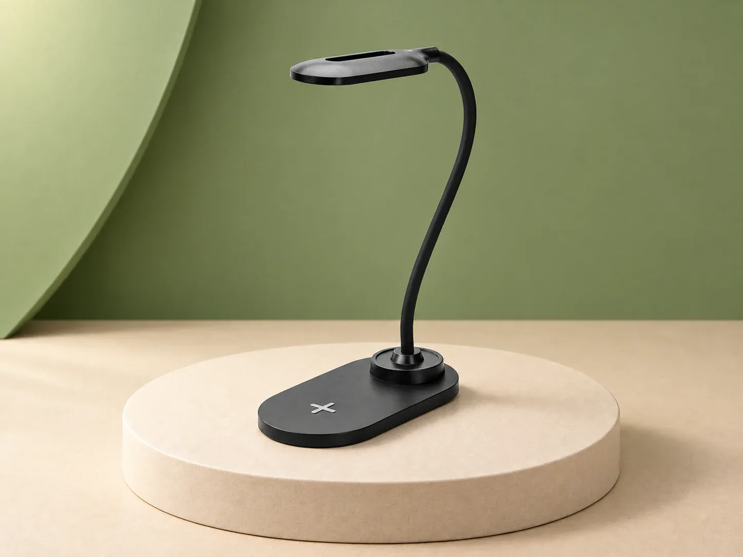 Luminária led com carregamento via indução, sem personalização