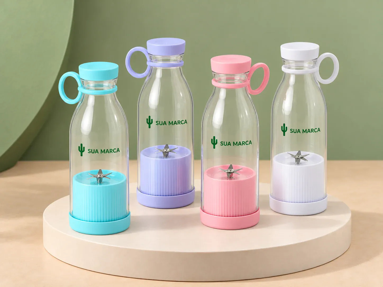 Mini liquidificador portátil 380 ml, com exemplo de personalização colorida: um cacto e o texto “SUA MARCA” impressos em cor