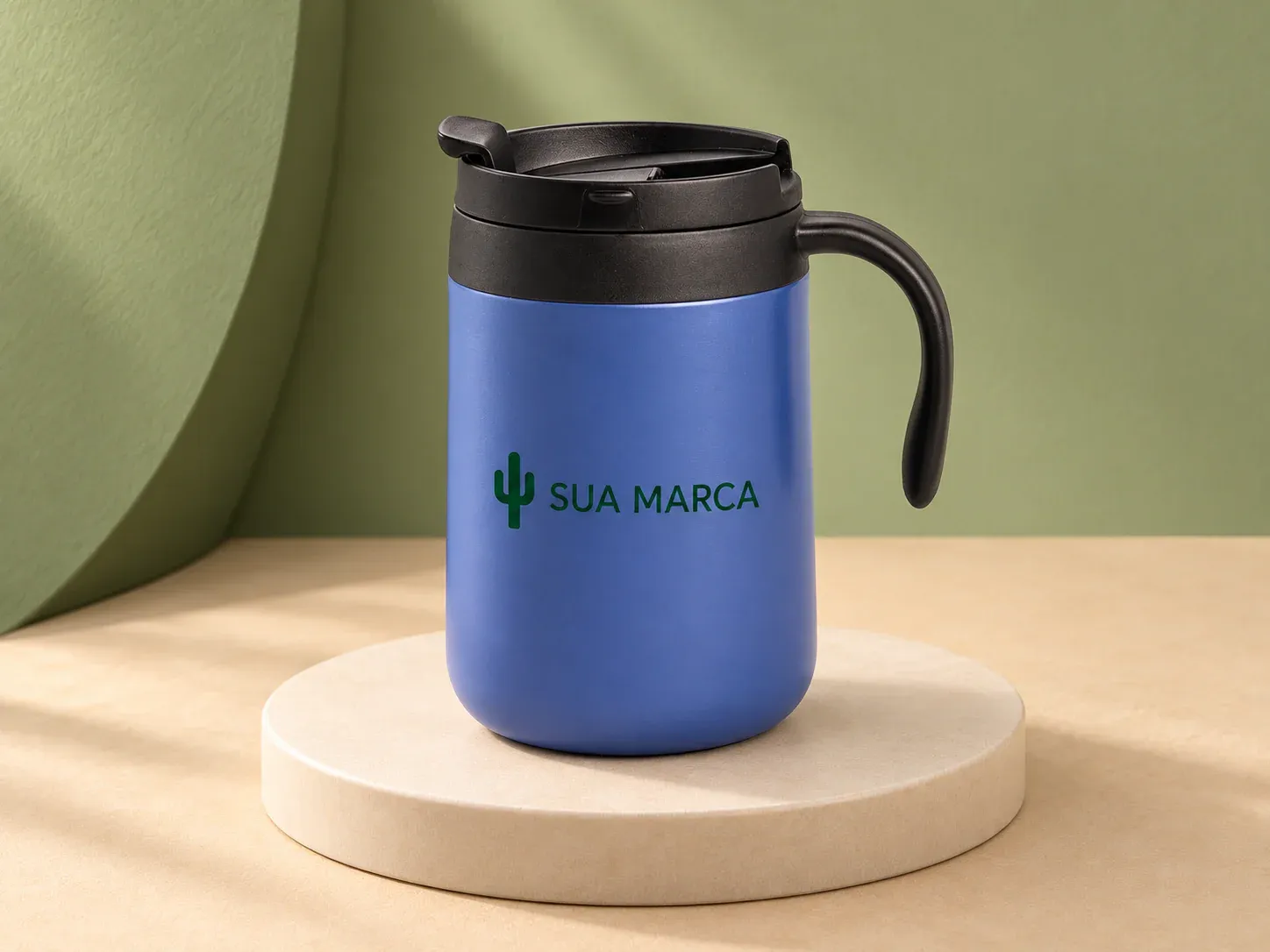 Caneca térmica 500 ml, com exemplo de personalização colorida: um cacto e o texto “SUA MARCA” impressos em cor