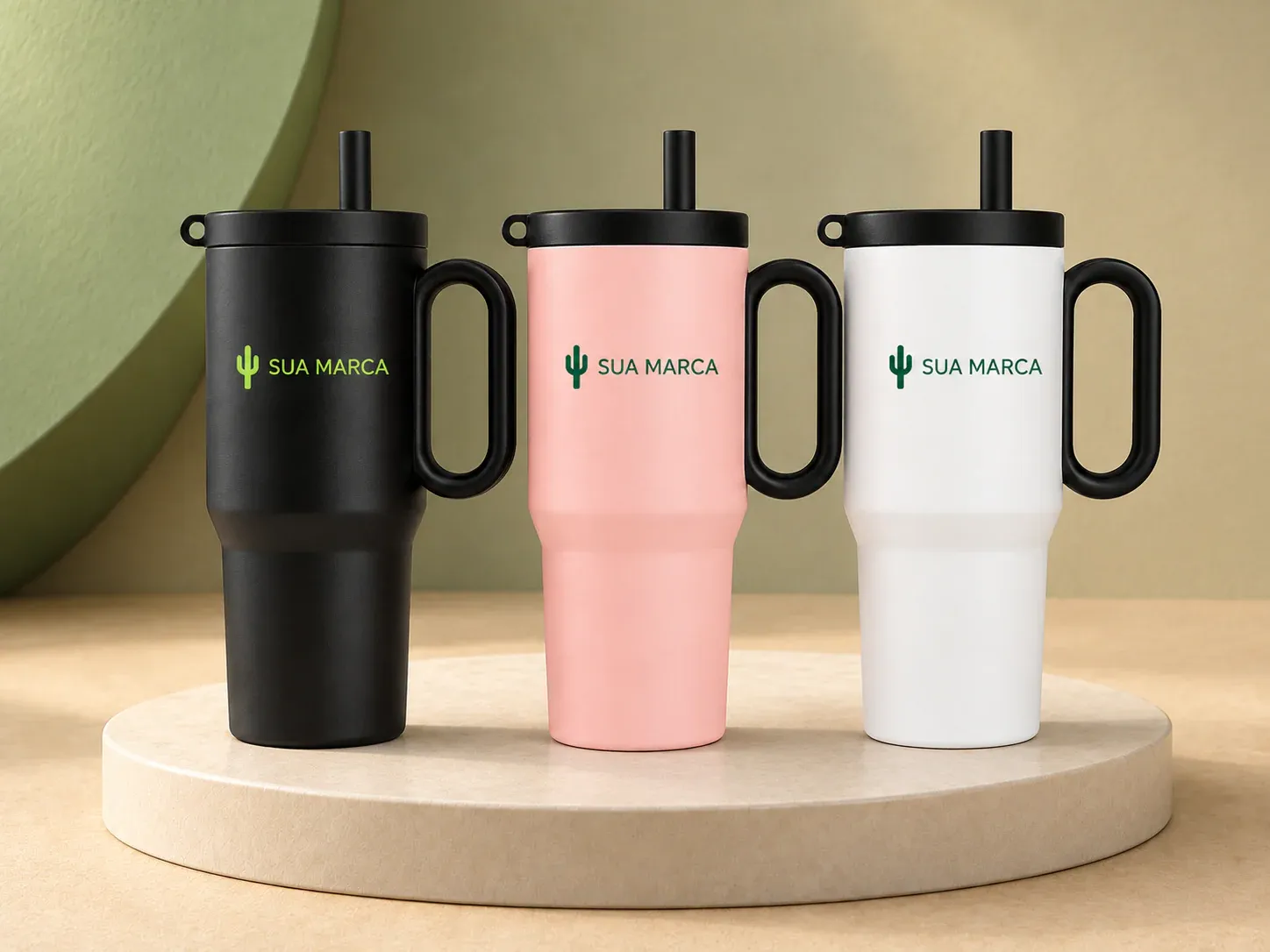 Caneca térmica 750 ml, com exemplo de personalização colorida: um cacto e o texto “SUA MARCA” impressos em cor